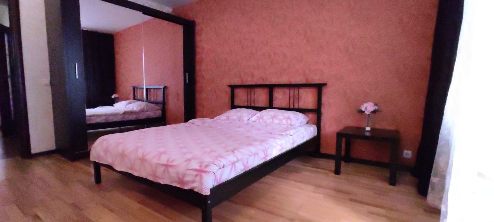 Апартаменты 2х Родионова 189/24