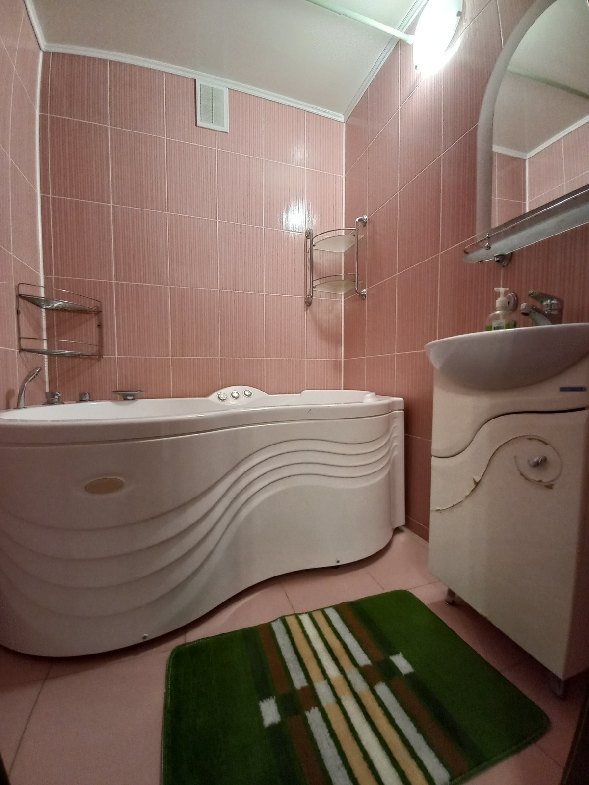 Апартаменты 2х Родионова 189/24